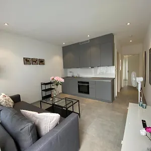 Apartment Spanien Flair Mitten In 2, Köln