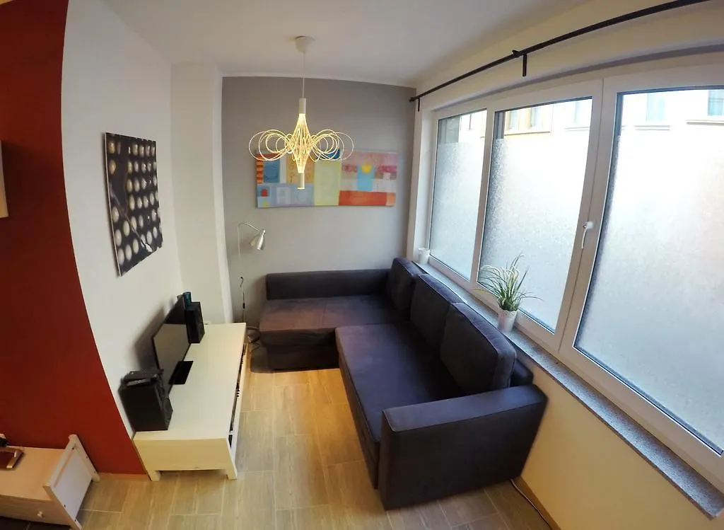 Apartment Christian Köln 0*,
